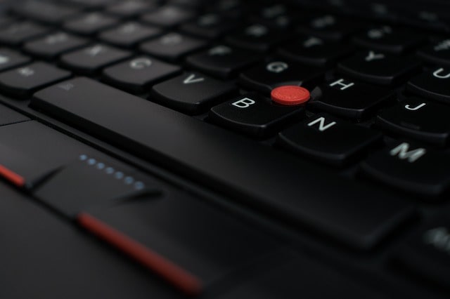 タイピングがしやすい　Lenovo　Thinkpadシリーズ