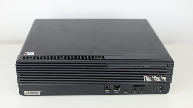 Lenovo ThinkCentre M70s Small 寝かせた状態