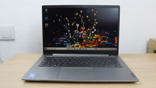 Lenovo ThinkBook 14 Gen 2インテル 正面