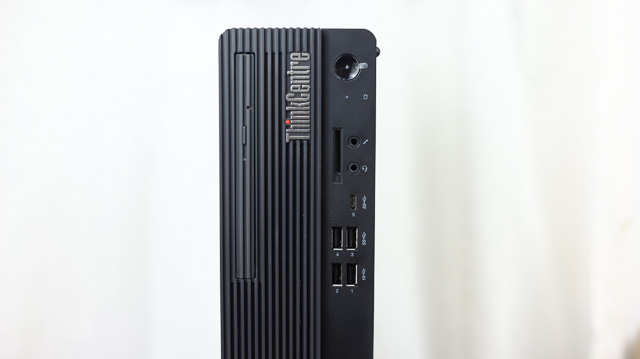 ThinkCentre M75s Small Gen2　前面インターフェース