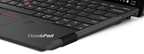 Lenovo ThinkPad X12 Detachable　付属のデジタルペンをキーボード横に設置
