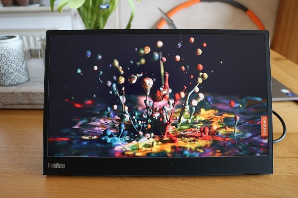 Lenovo ThinkVision M14の輝度