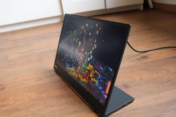 Lenovo ThinkVision M14のレビュー・598gの超軽量・高色域のモバイルモニター - パソコンガイド