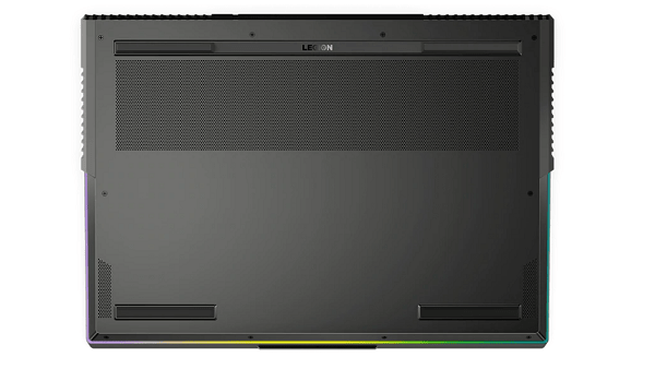 Lenovo Legion 760の底面