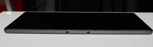 Lenovo Tab M10 HD (2nd Gen)のスマートコネクタ