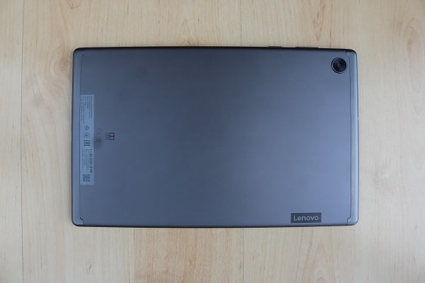 Lenovo tab M10 FHD Plus Gen 2の背面