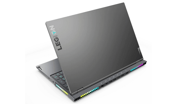 Lenovo Legion 760 背面から