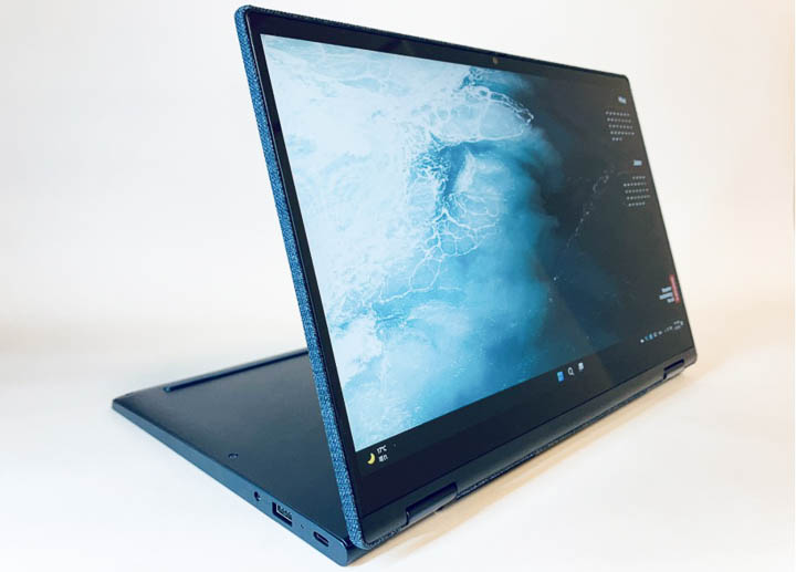 Lenovo yoga 660 スタンドモード