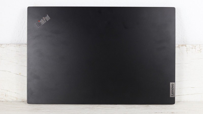 Lenovo ThinkPad E15 Gen 3 天板