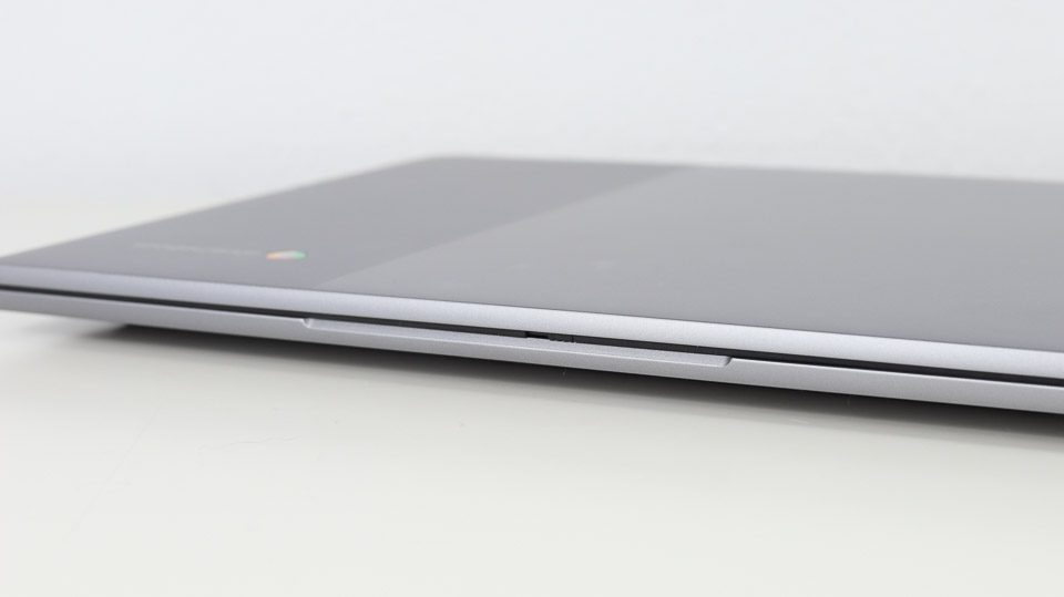 Lenovo IdeaPad Slim 360 Chromebook ディスプレイ開閉場所