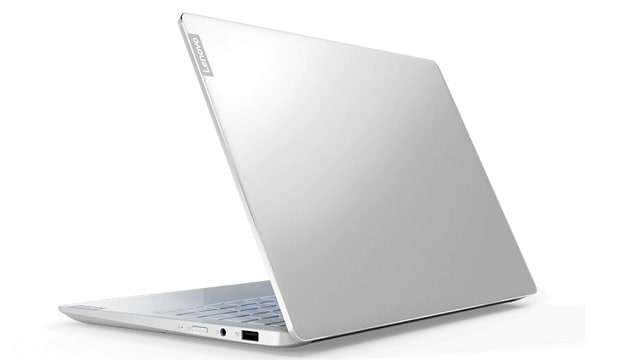 Lenovo IdeaPad S450 13型　背面