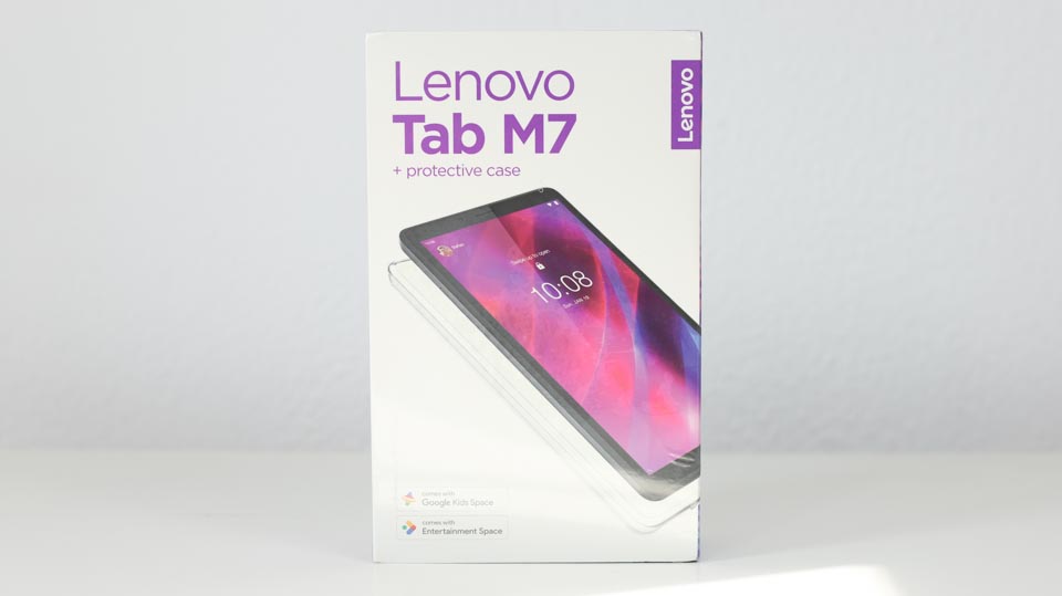 Lenovo Tab M7 (3rd Gen)の外箱