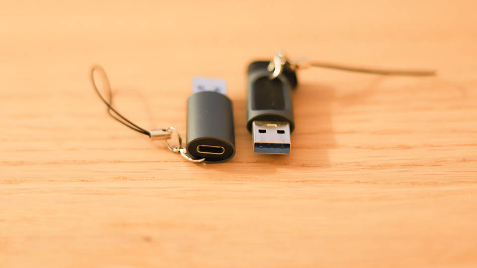 USB-C USB-A変換アダプタ―