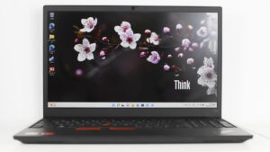 Lenovo ThinkPad E15 Gen 4 ディスプレイ