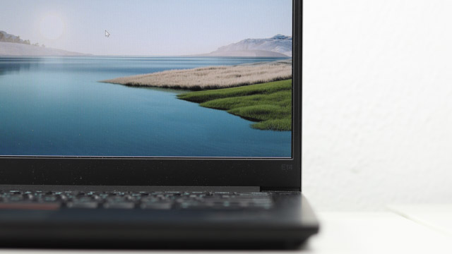 Lenovo ThinkPad E14 Gen 4(AMD) ベゼル幅