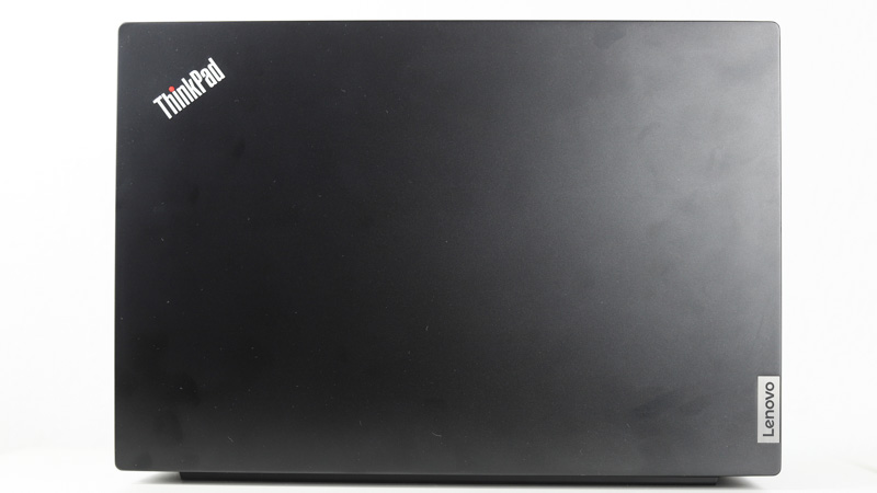 Lenovo ThinkPad E14 Gen 4(AMD)の天板