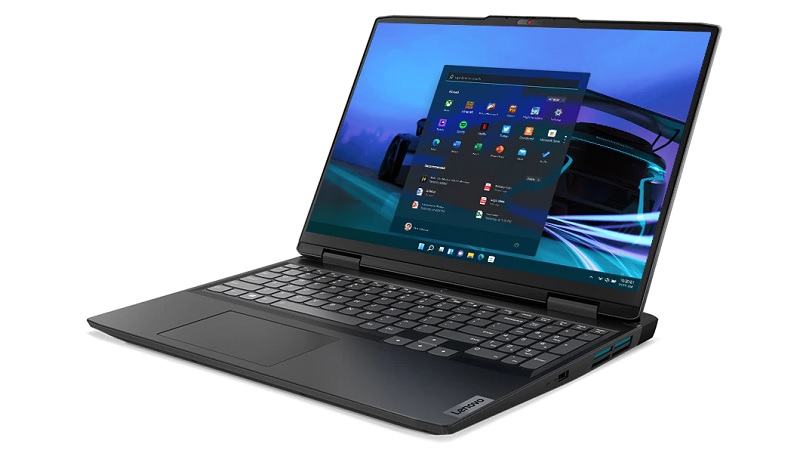 Lenovo IdeaPad Gaming 370i 右斜め前から