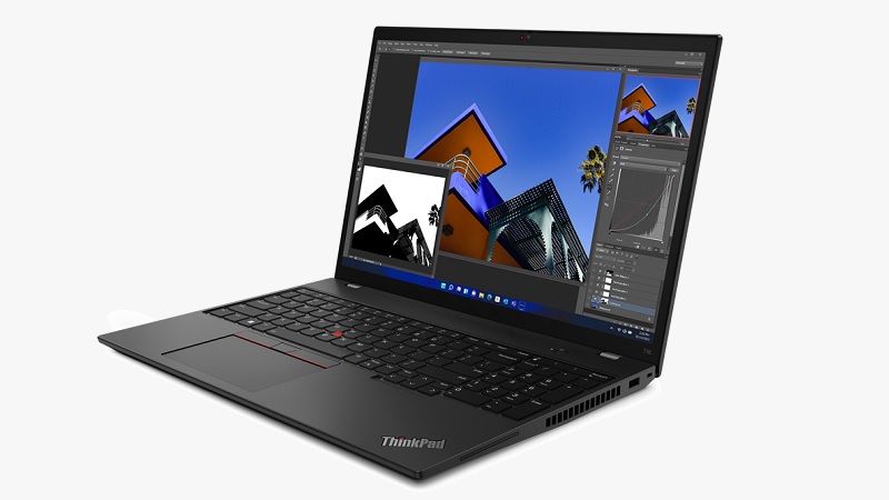 Lenovo ThinkPad T16 Gen 1 右斜め前から