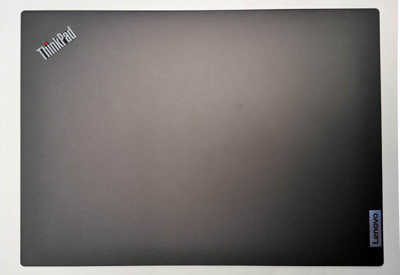Lenovo ThinkPad T14 Gen 3 AMD 天板
