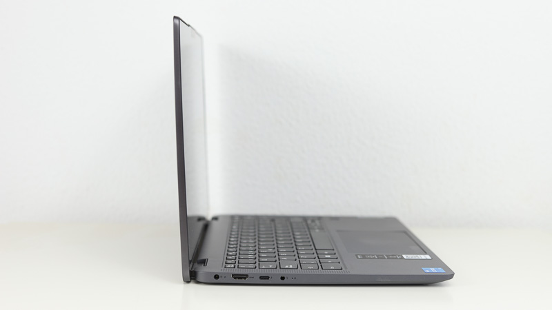 Lenovo IdeaPad Flex 570 14 AMD 横から