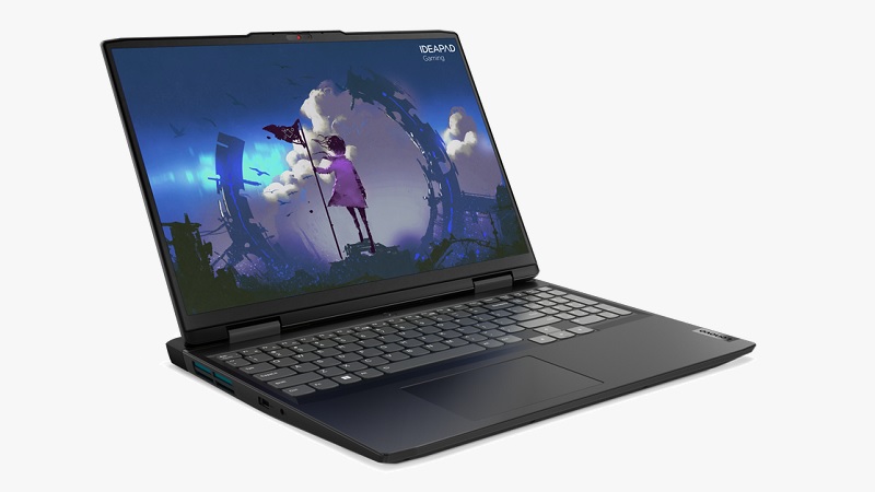 Lenovo IdeaPad Gaming 370i 左斜め前から