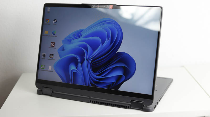 Lenovo IdeaPad Flex 570 14 AMD スタンドモード