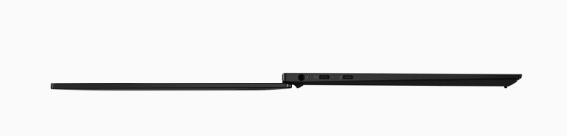 Lenovo ThinkPad X1 Nano Gen 2 180度開いた状態