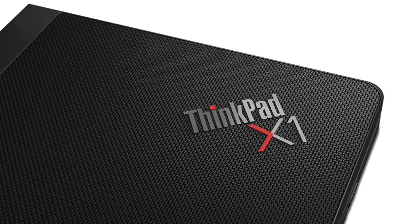 Lenovo ThinkPad X1 Fold 16.3型 背面ロゴ