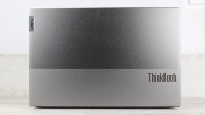 Lenovo ThinkBook15 Gen4 AMD 天板