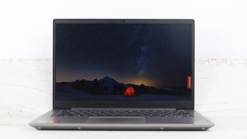 Lenovo ThinknBook 14 Gen4 AMD 正面