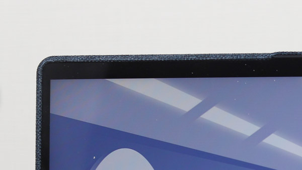Lenovo Yoga 6 Gen 8 13.3型(AMD)のベゼル幅