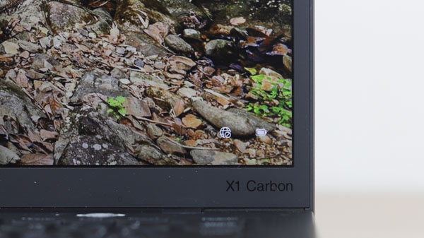 Lenovo ThinkPad X1 Carbon Gen 11 ベゼル幅