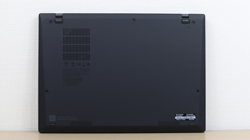 Lenovo ThinkPad X1 Nano Gen 3 底面カバー