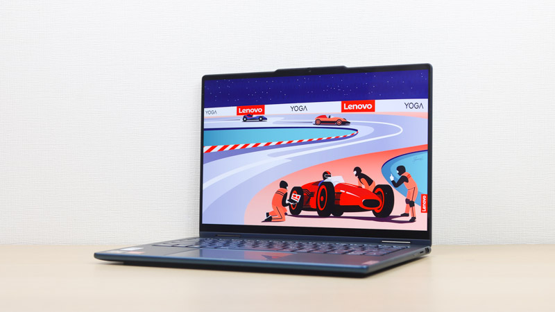 Lenovo 7 Gen 8 14型 AMD ディスプレイ 斜め前から