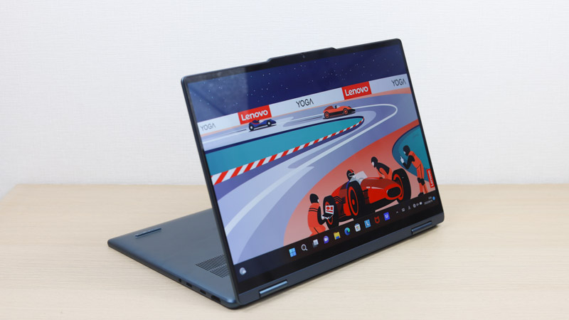 Lenovo Yoga 7 Gen 8 14型 AMD スタンドモード