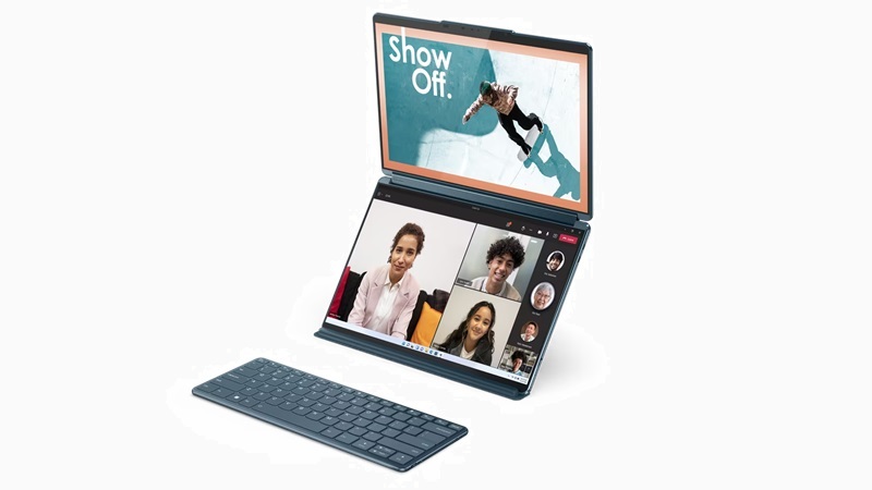 Lenovo Yoga Book 9i Gen 8 2画面縦に並べて使用