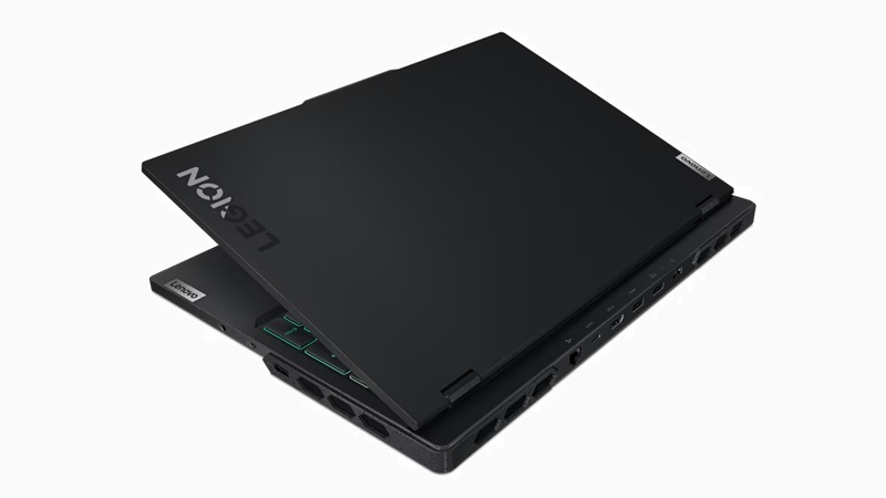 Lenovo Legion Pro 7i Gen 9 16型 背面インターフェイス