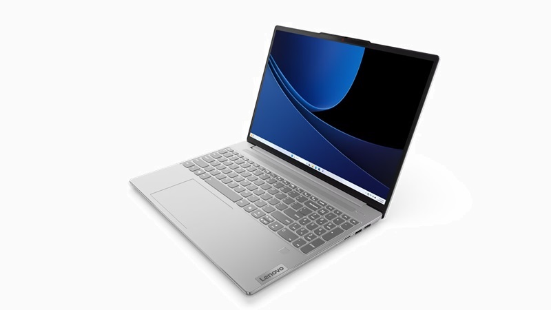 Lenovo IdeaPad Slim 5i Gen 9 15.3型 右斜め前から