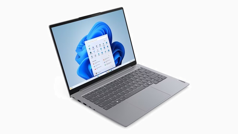 Lenovo ThinkBook 14 Gen 7 左斜め前から