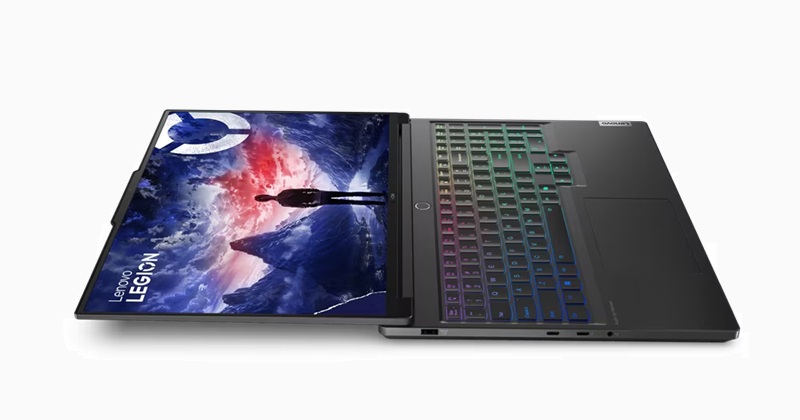 Lenovo Legion 7i Gen 9 16型 Intel ディスプレイを180度開いた状態