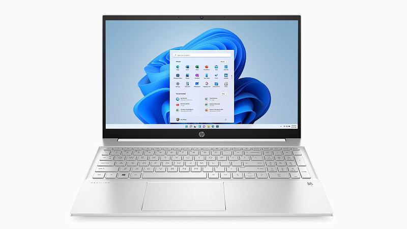 HP Pavilion 15-eh2000　正面