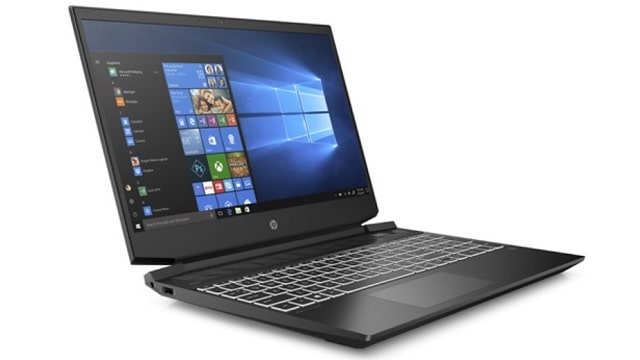 HP Pavilion Gaming 15-ec2000 左斜め前から