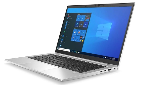 HP Elitebook 830 G8　右ななめ前から