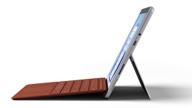 Surface Go 3　キーボード付き　右側面