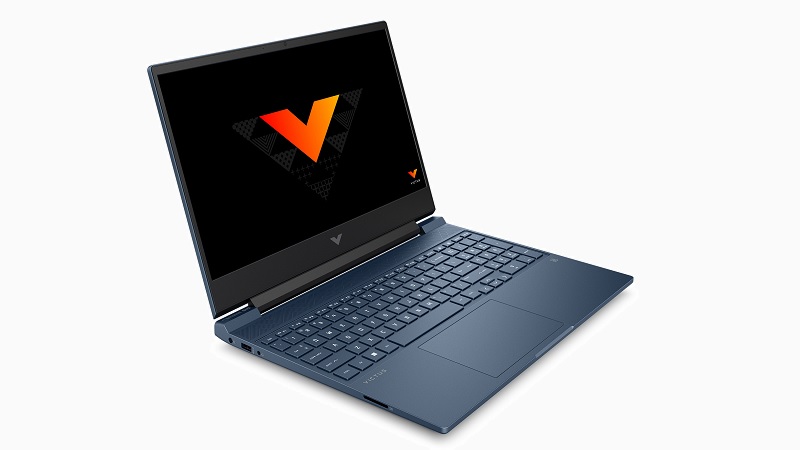 HP Victus 15 (インテル) 左斜め前から