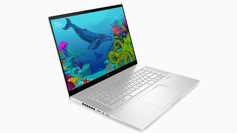 HP Envy 16 左斜め前から