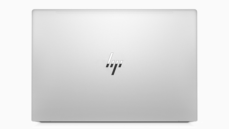 HP EliteBook 630 G9　天板