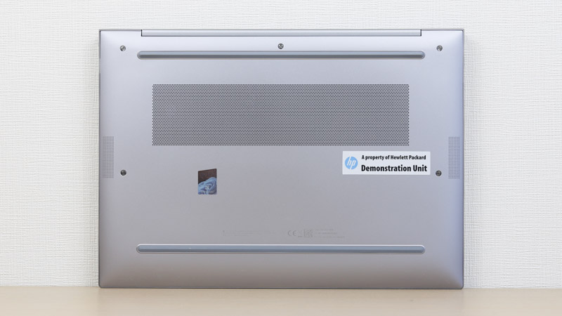 HP ZBook Firefly 14inch G10 底面カバー